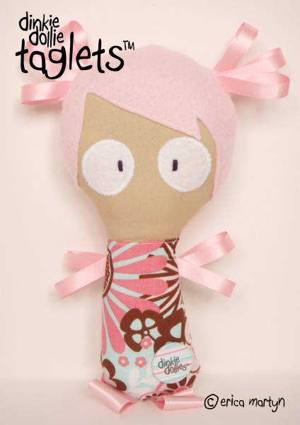 3-2013-00001 -Lula-2013-Dinkie-Dollie-Taglets-FULL-PREVIEW-Copyright-Erica-Martyn